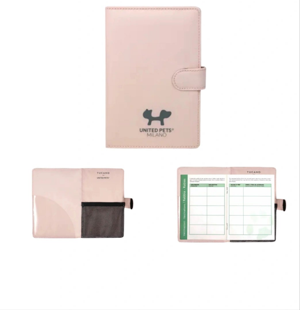 Porte-documents pour le carnet de santé de votre compagnon à quatre pattes.